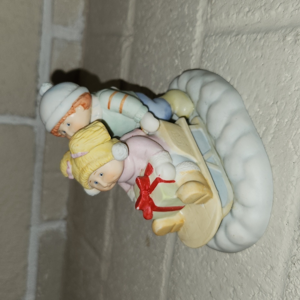 Vintage Cabbage Patch Kids Christmas Figurine Sledding Xavier Roberts